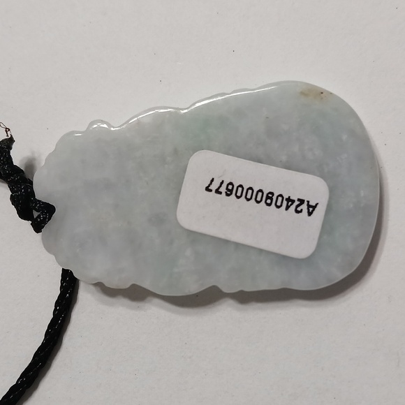 Dragon jade pendant small - Picture 2 of 4